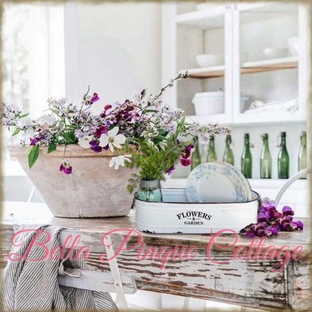 Flowers & Garden Enameled Bin